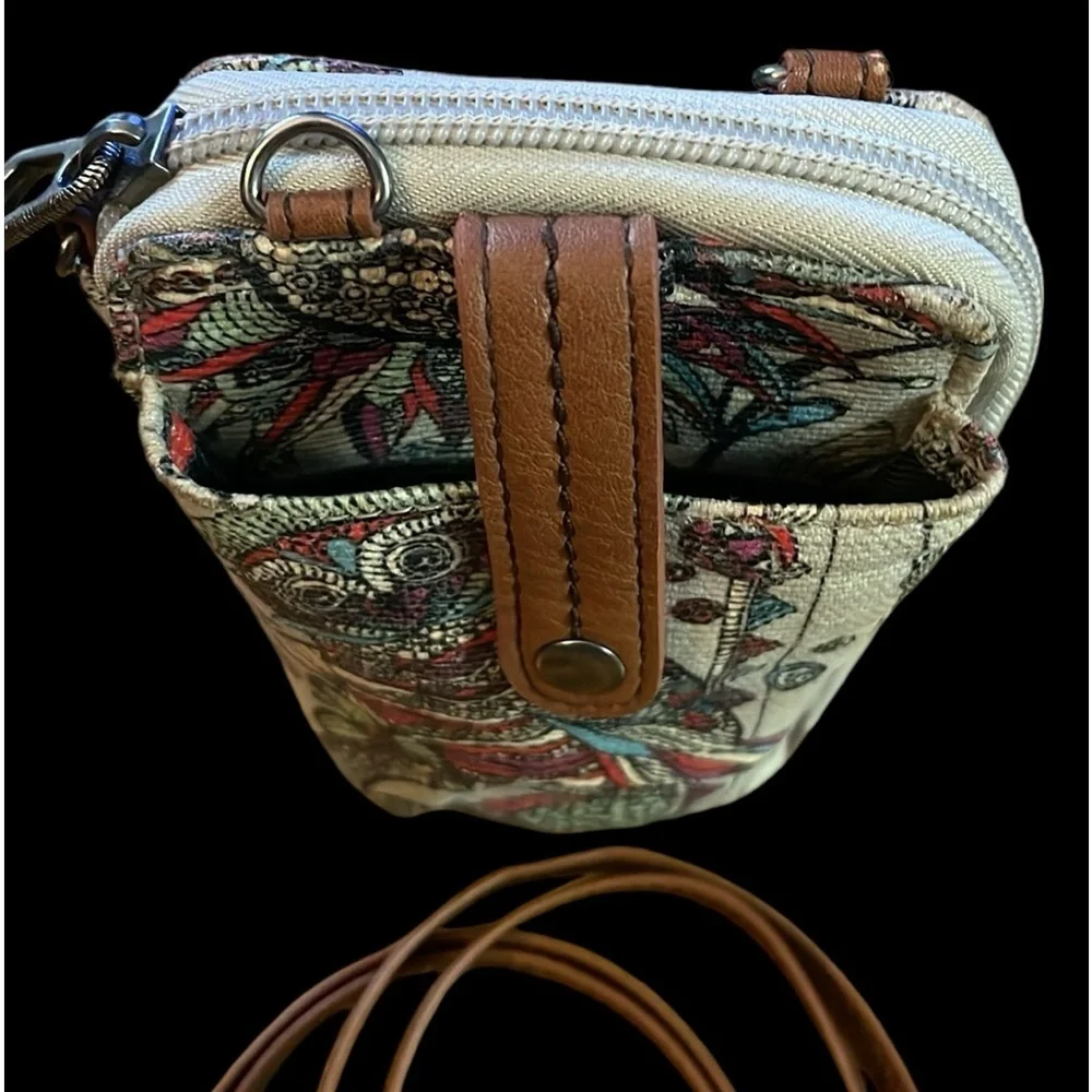 Sakroots Salina’s Crossbody Wallet and Phone Case